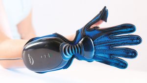 HandTutor™ - SVG-Reha-Systeme GmbH & Co. KG